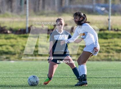 Thumbnail 2 in Oak Ridge vs St. Francis (CIF SJS D1 Playoff) photogallery.