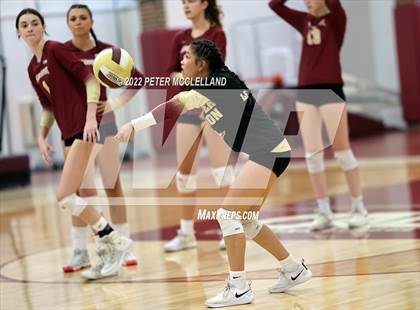 Thumbnail 3 in Bishop Fenwick vs Newburyport (MIAA Division 3 Round 2) photogallery.