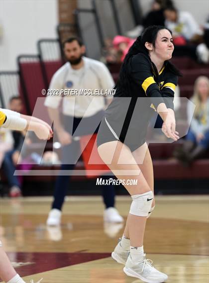 Thumbnail 1 in Bishop Fenwick vs Newburyport (MIAA Division 3 Round 2) photogallery.