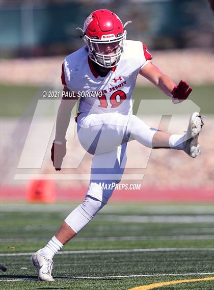 Thumbnail 1 in Regis Jesuit @ Legend photogallery.