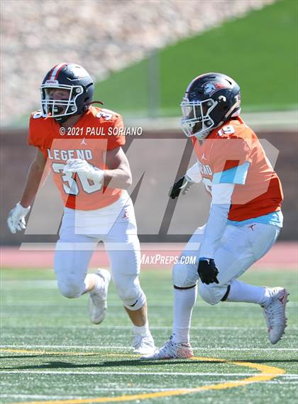 Thumbnail 1 in Regis Jesuit @ Legend photogallery.