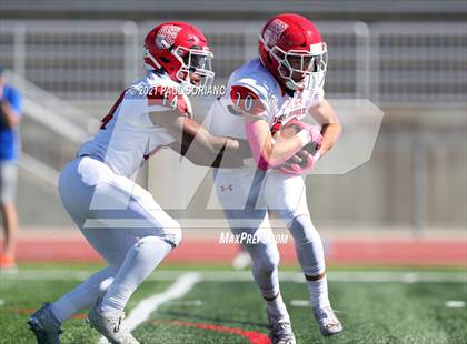Thumbnail 2 in Regis Jesuit @ Legend photogallery.