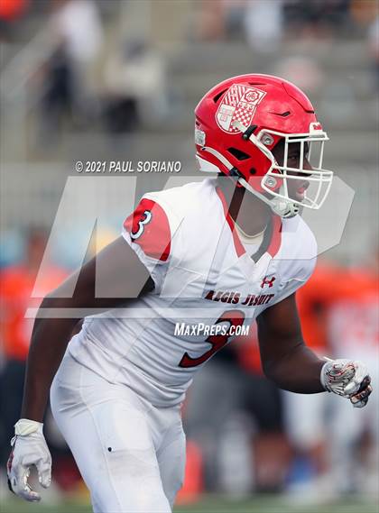 Thumbnail 1 in Regis Jesuit @ Legend photogallery.