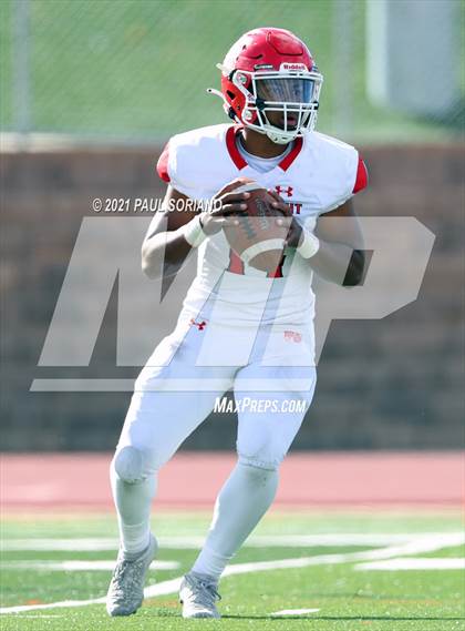 Thumbnail 1 in Regis Jesuit @ Legend photogallery.