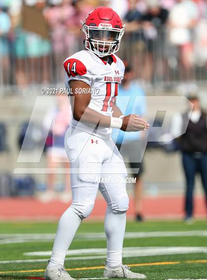Thumbnail 1 in Regis Jesuit @ Legend photogallery.