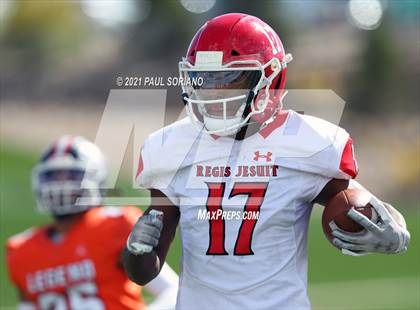 Thumbnail 1 in Regis Jesuit @ Legend photogallery.