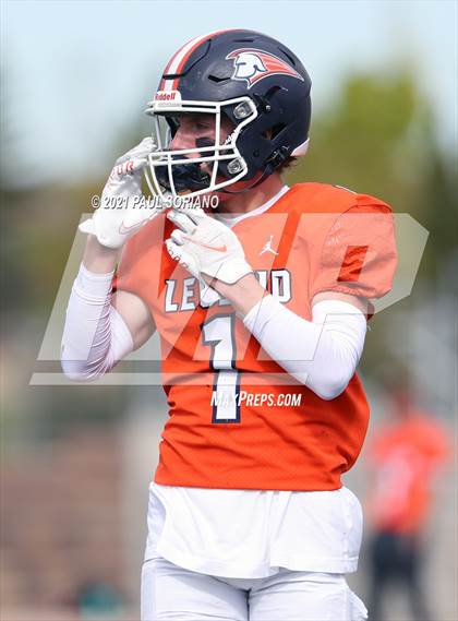 Thumbnail 2 in Regis Jesuit @ Legend photogallery.