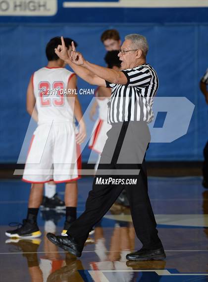 Thumbnail 3 in La Canada vs Maranatha (San Marino Tournament) photogallery.