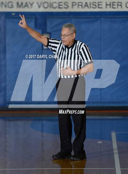 Thumbnail 1 in La Canada vs Maranatha (San Marino Tournament) photogallery.