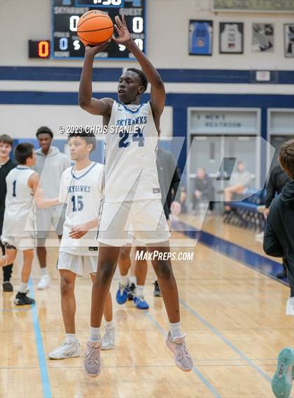 Thumbnail 2 in Deer Valley vs. Horizon (Hoopsgiving Tournament) photogallery.