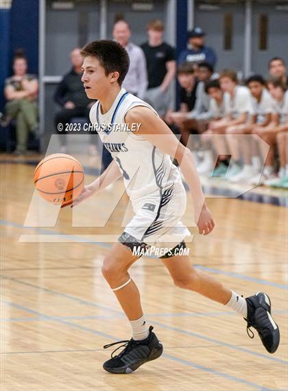 Thumbnail 1 in Deer Valley vs. Horizon (Hoopsgiving Tournament) photogallery.