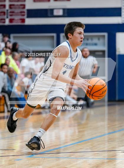 Thumbnail 2 in Deer Valley vs. Horizon (Hoopsgiving Tournament) photogallery.