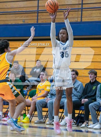 Thumbnail 3 in Deer Valley vs. Horizon (Hoopsgiving Tournament) photogallery.