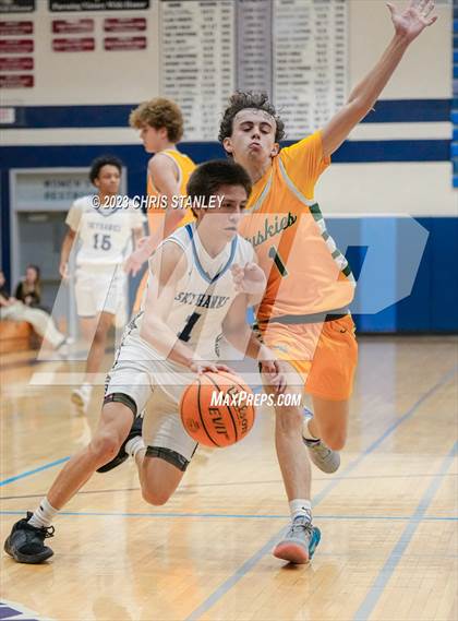 Thumbnail 2 in Deer Valley vs. Horizon (Hoopsgiving Tournament) photogallery.