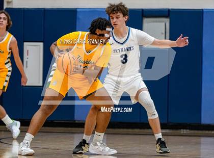 Thumbnail 3 in Deer Valley vs. Horizon (Hoopsgiving Tournament) photogallery.