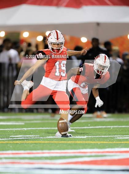 Thumbnail 3 in  Mary Star of the Sea @ Harvard-Westlake photogallery.
