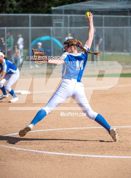 Thumbnail 2 in Torrey Pines @ Rancho Bernardo (Senior Night) photogallery.