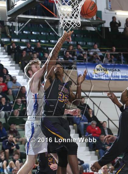 Thumbnail 3 in Troy vs. Williamsville South (NYSPHSAA Class A Semifinal) photogallery.