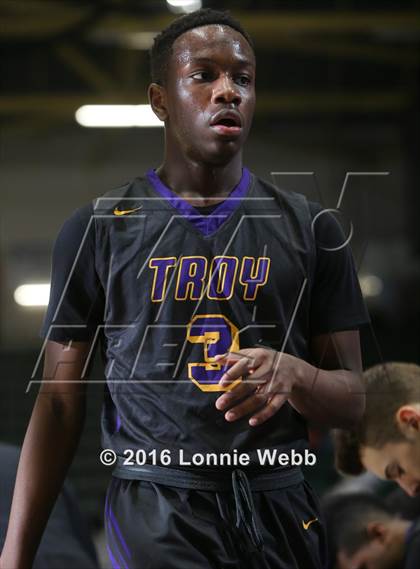 Thumbnail 2 in Troy vs. Williamsville South (NYSPHSAA Class A Semifinal) photogallery.
