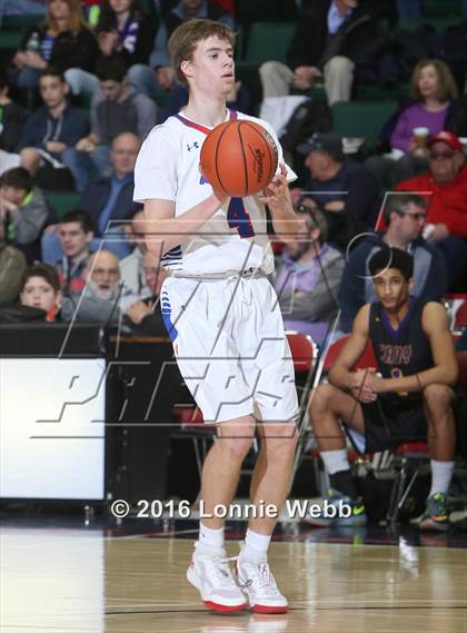 Thumbnail 1 in Troy vs. Williamsville South (NYSPHSAA Class A Semifinal) photogallery.