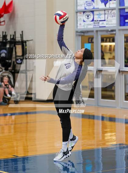 Thumbnail 2 in Shoemaker @ Lampasas photogallery.