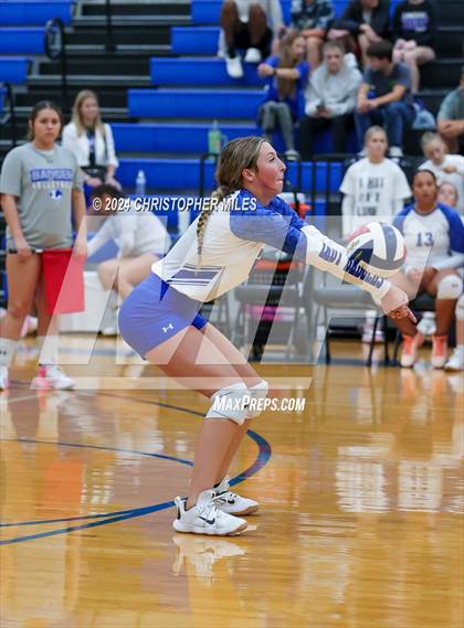 Thumbnail 1 in Shoemaker @ Lampasas photogallery.