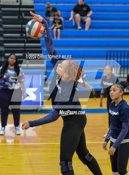 Thumbnail 2 in Shoemaker @ Lampasas photogallery.