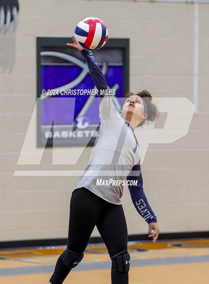 Thumbnail 3 in Shoemaker @ Lampasas photogallery.