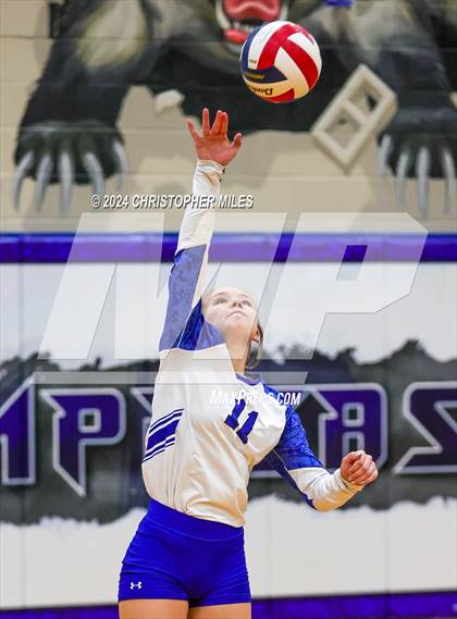 Thumbnail 2 in Shoemaker @ Lampasas photogallery.