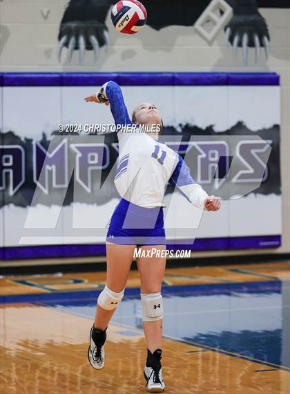 Thumbnail 1 in Shoemaker @ Lampasas photogallery.