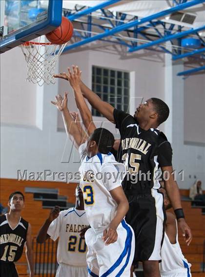 Thumbnail 1 in Pasadena Memorial vs Channelview photogallery.