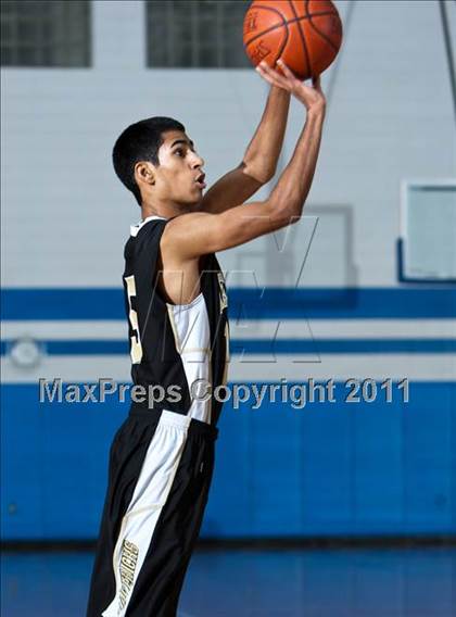 Thumbnail 1 in Pasadena Memorial vs Channelview photogallery.