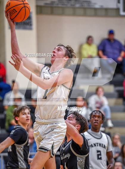 Thumbnail 1 in Bigelow @ Izard County photogallery.