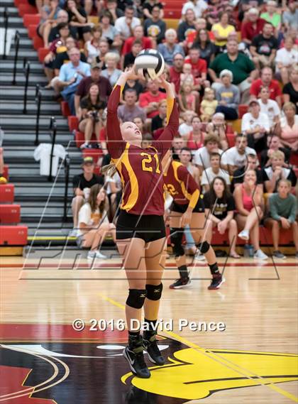 Thumbnail 2 in Lehman Catholic @ New Bremen photogallery.