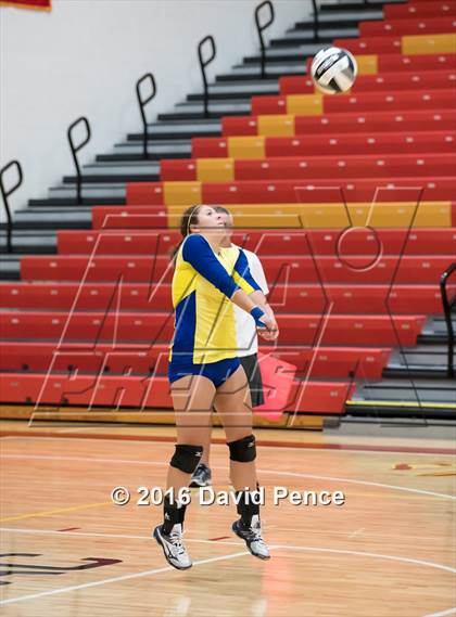 Thumbnail 1 in Lehman Catholic @ New Bremen photogallery.