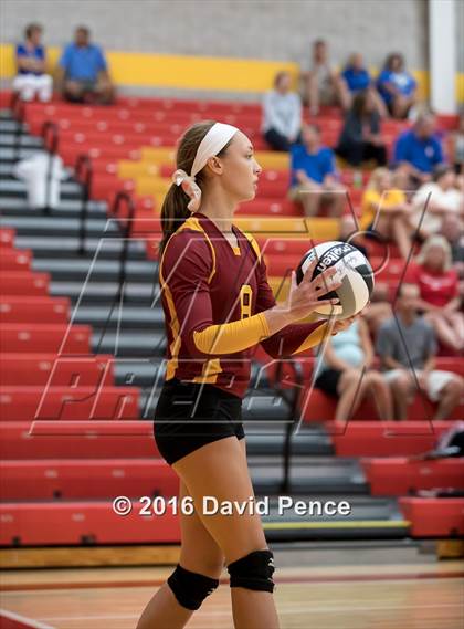 Thumbnail 1 in Lehman Catholic @ New Bremen photogallery.