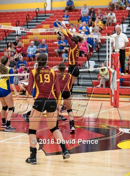 Thumbnail 1 in Lehman Catholic @ New Bremen photogallery.