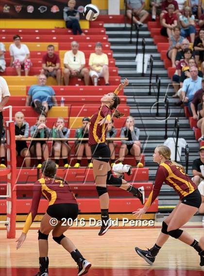 Thumbnail 2 in Lehman Catholic @ New Bremen photogallery.