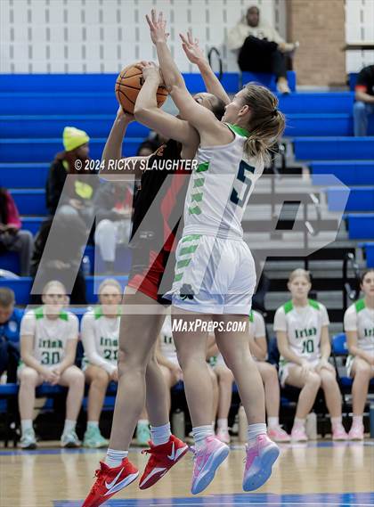 Thumbnail 2 in Incarnate Word Academy vs Peoria Notre Dame (SWIC Showdown) photogallery.