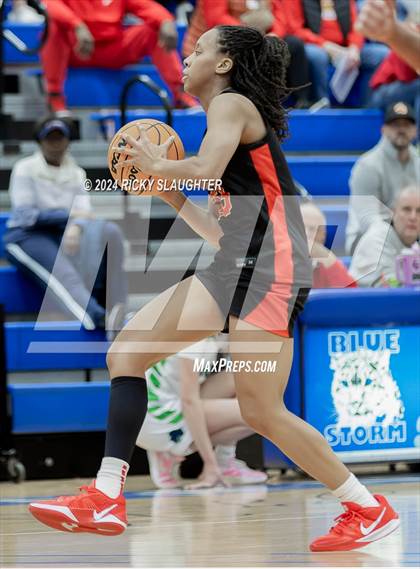 Thumbnail 2 in Incarnate Word Academy vs Peoria Notre Dame (SWIC Showdown) photogallery.