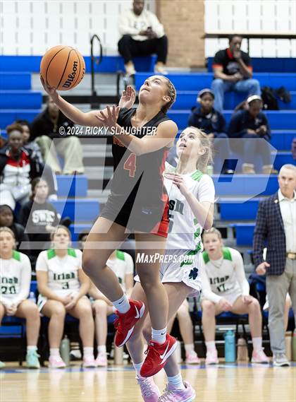 Thumbnail 2 in Incarnate Word Academy vs Peoria Notre Dame (SWIC Showdown) photogallery.