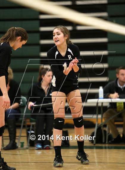 Thumbnail 2 in Rochester vs. Lake Orion photogallery.