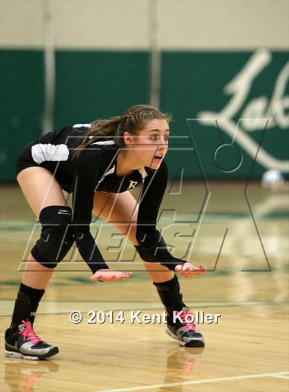 Thumbnail 1 in Rochester vs. Lake Orion photogallery.