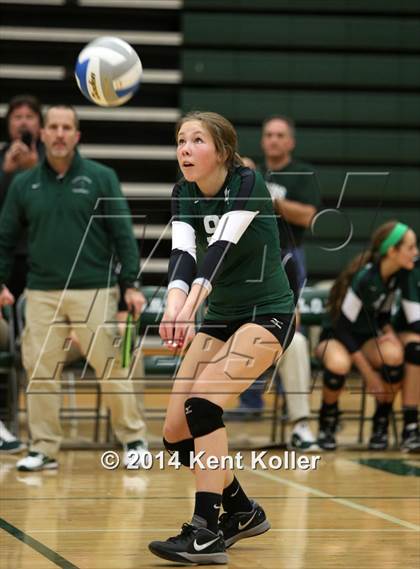 Thumbnail 2 in Rochester vs. Lake Orion photogallery.