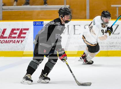 Thumbnail 2 in Mount Juliet vs Ravenwood photogallery.