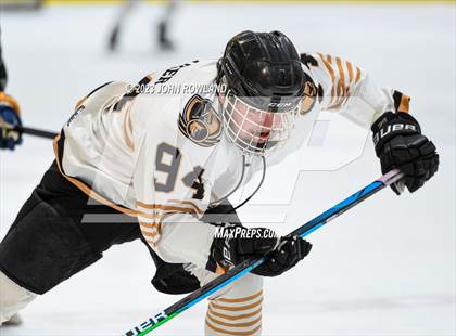 Thumbnail 2 in Mount Juliet vs Ravenwood photogallery.