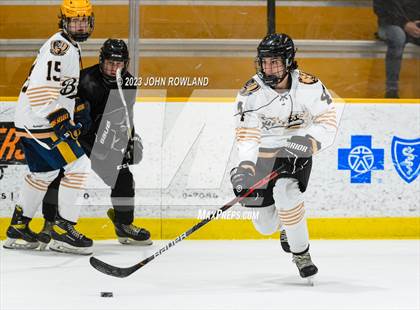 Thumbnail 3 in Mount Juliet vs Ravenwood photogallery.