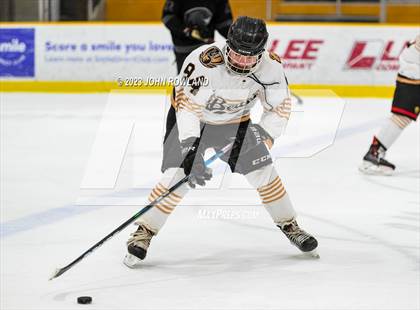 Thumbnail 2 in Mount Juliet vs Ravenwood photogallery.