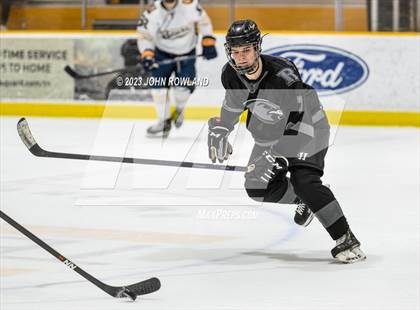 Thumbnail 2 in Mount Juliet vs Ravenwood photogallery.