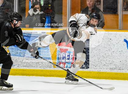Thumbnail 2 in Mount Juliet vs Ravenwood photogallery.